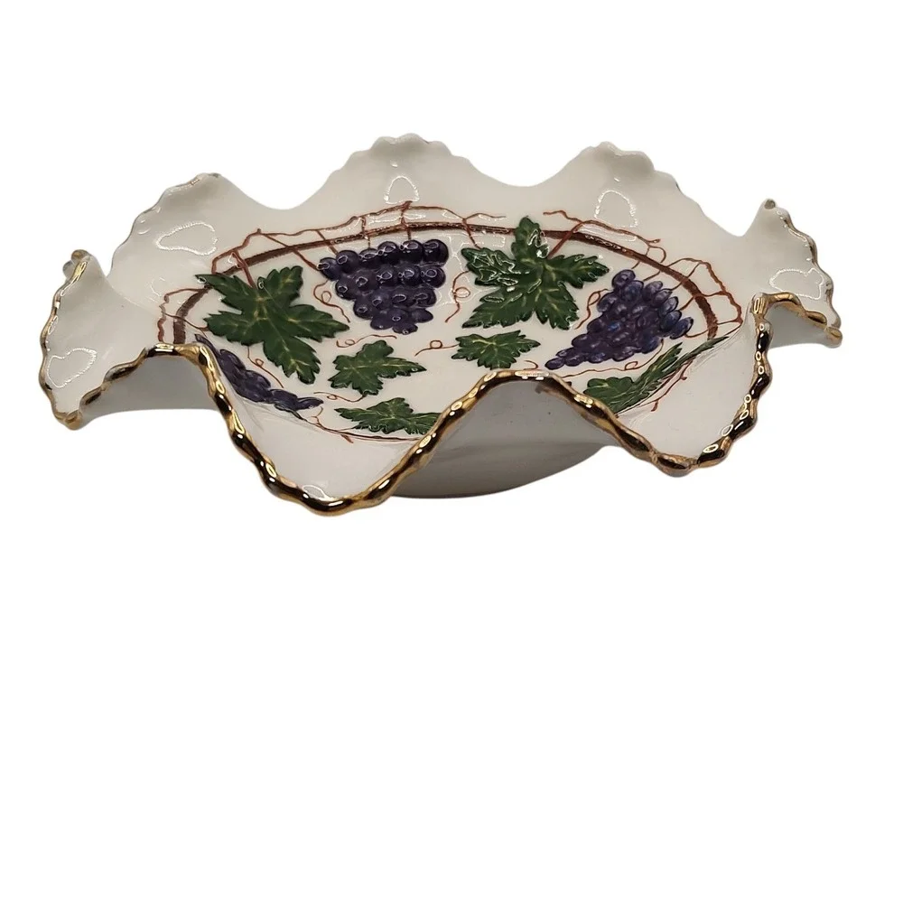 Hand Painted Bowl Raised Grapes Scalloped Leaf Vines Candy Dish Signed‎ SEE